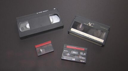 アレフ修行通信講座 VHSテープ 140分 Amazon | Victor S-VHSビデオテープ 120分 2巻 ST-120XGK2 | JVC