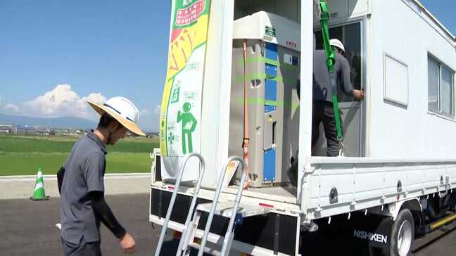 「ものすごくいい！」外で働く作業員が絶賛する”移動式休憩車”　いつでもどこでも設置可能、涼しい部屋を真夏の建設・工事現場に|TBS NEWS DIG