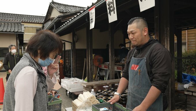 「また来てくれた」被災地・能登に1050食のうな丼 トゥレット症のウーバー配達員と名古屋の飲食店がタッグ　|　名古屋・愛知・岐阜・三重のニュース【CBC news】 | CBC web