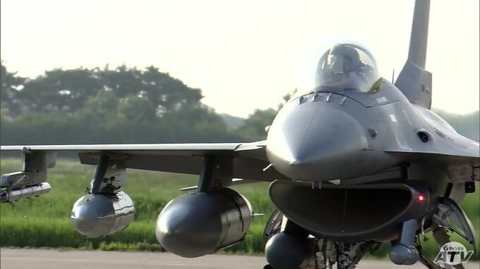 F16戦闘機が海上自衛隊八戸航空基地に初めて飛来　アメリカ軍の大規模軍事演習＝バリアント・シールド　|　青森のニュース│ATV NEWS│青森テレビ