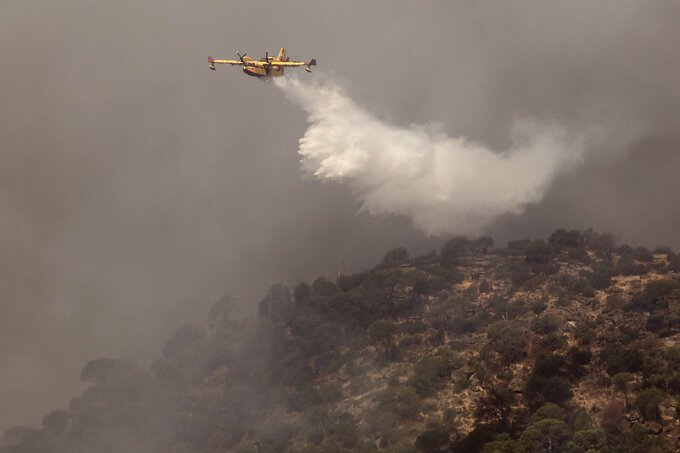 フランス・スペイン山火事は一服も、4度目の熱波で警戒続く