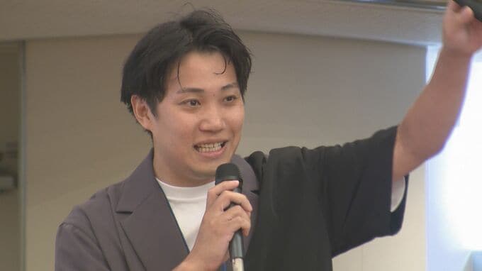 学生が企業を選ぶ「企業₋１グランプリ」売り手市場の就職説明会で採用担当者が”お笑いスタイル”で自社をPR|TBS NEWS DIG