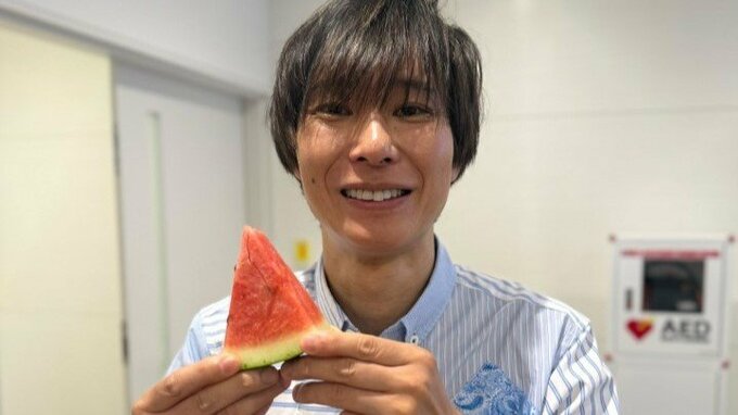 【 ごみ清掃芸人 】「スイカの白い部分は食べれますよ！」「白い部分は栄養満点」料理写真も投稿　フォロワー反応「お漬物に」【 マシンガンズ滝沢 】|TBS NEWS DIG