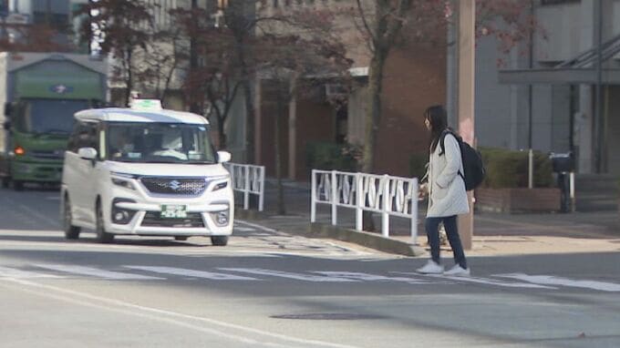 10年連続 “断トツ” の全国1位に「信号機のない横断歩道の停止率」2位は岐阜、3位は福岡 ワーストは西日本の〇〇県【都道府県別一覧掲載】あなたの自治体の停止率は? 長野 | SBC NEWS | 長野のニュース | SBC信越放送