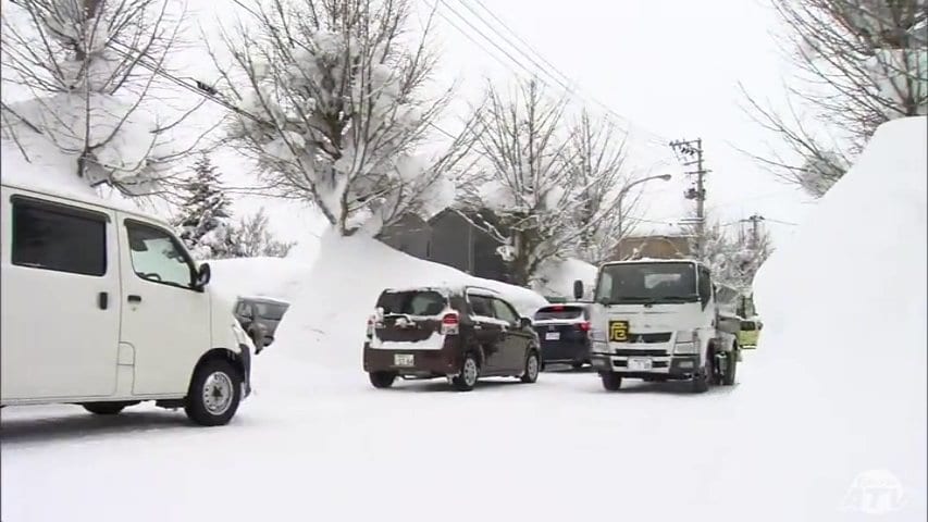 【緊急！除雪  救出駆けつけます】 hq720.jpg?sqp=-