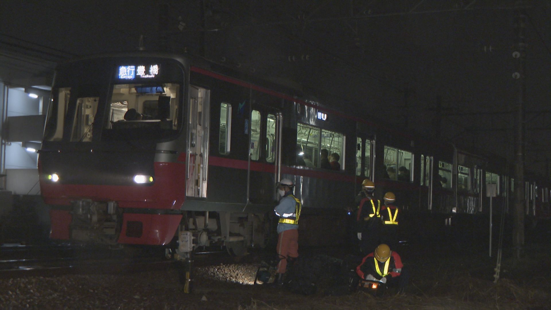 ホームから線路内に飛び込む人影　名鉄・本星崎駅で急行列車にはねられ死亡