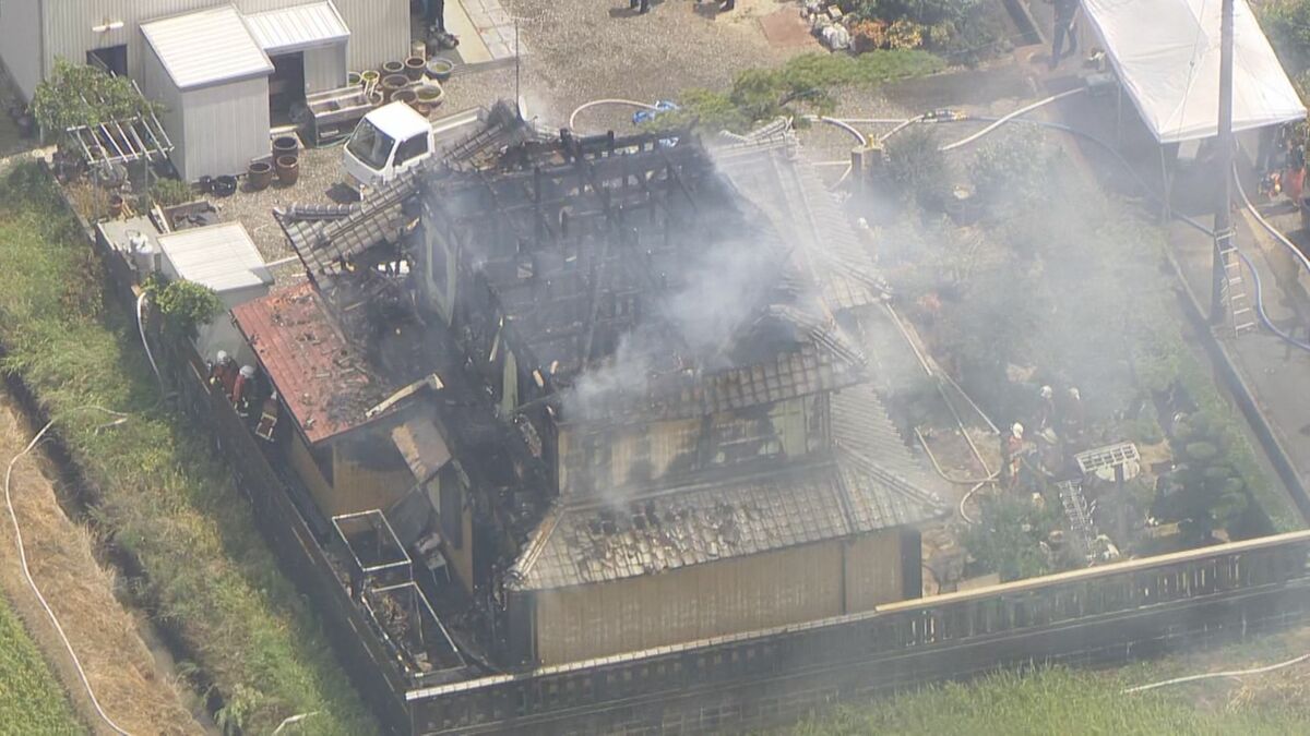 三重・鈴鹿市で住宅火災  焼け跡から男性1人の遺体が見つかる  1人暮らしの83歳男性と連絡取れず