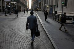 ウォール街で人員削減加速、昨年は1万人超－2016年以降で最大規模| TBS CROSS DIG with Bloomberg