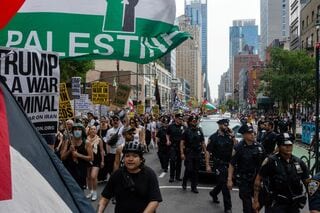 イランの報復に備える世界－新たな時代の幕開け告げる米国の攻撃| TBS CROSS DIG with Bloomberg