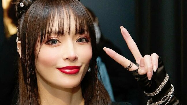 【浜崎あゆみ】微博ナイトで「大家好」中国語と英語でスピーチ　 “中国のTAたちとアジアツアーで会うのが楽しみ” 笑顔でツアーへの決意|TBS NEWS DIG