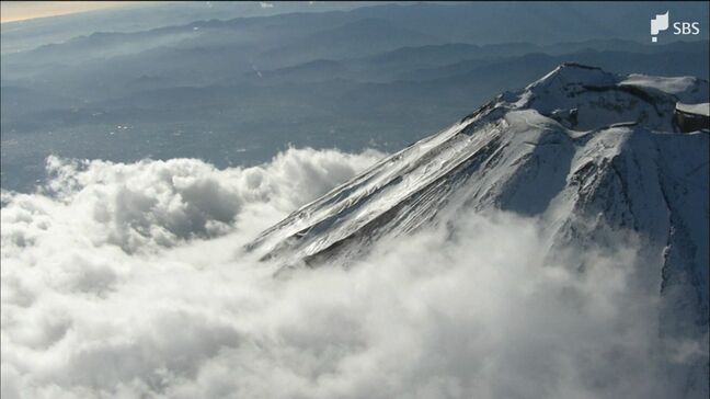 タクシー代わりの救助ヘリ「自己負担を」救急車待機で「市民にも影響」富士山閉山期の遭難相次ぎ地元は苦慮=静岡|TBS NEWS DIG