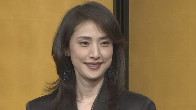 【天海祐希】「ものすごく驚いています。まだまだ精進していきたい」菊田一夫演劇賞　大賞は舞台「ハリー・ポッターと呪いの子」上演関係者一同|TBS NEWS DIG