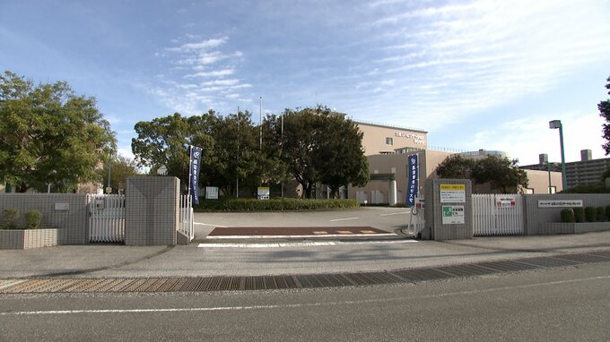 高知市の専門学校が大学に！国家試験だけでなく“学士”も取得できる「高知健康科学大学」入試説明会が開かれる　|　高知のニュース・天気｜KUTV NEWS | KUTVテレビ高知