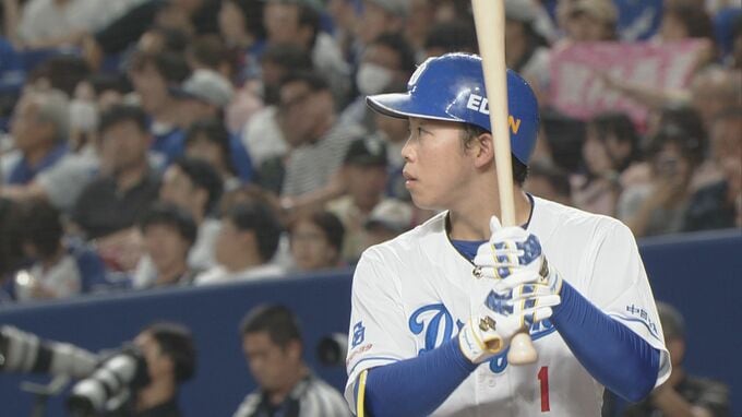 【NPB AWARDS 2025】12球団で唯一フル出場 岡林勇希選手（23）がベストナイン賞と最多安打者賞を受賞 松山晋也投手･大野雄大投手も 中日ドラゴンズ|TBS NEWS DIG
