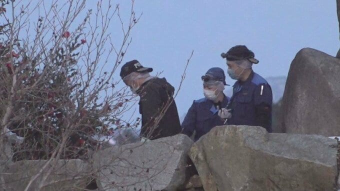 寺に生後間もない赤ちゃんの遺体を遺棄した疑い　寺の住職の娘で、甲州市役所職員の３２歳の女を逮捕　山梨　|　山梨のニュース | ＵＴＹテレビ山梨