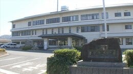 【速報】小学生の男の子がトラックにはねられ死亡　心肺停止の状態で救急搬送　「１メートルくらい引きずった」と通報　島根県益田市|TBS NEWS DIG