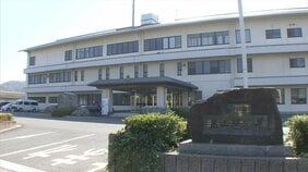 【速報】小学生の男の子がトラックにはねられる　心肺停止の状態で救急搬送　「１メートルくらい引きずった」と通報　島根県益田市|TBS NEWS DIG