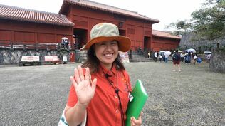 【おかえり、首里城】 火災で焼失後、解説するものがなくなったガイドたち　学びを深化　|　沖縄のニュース｜RBC 琉球放送