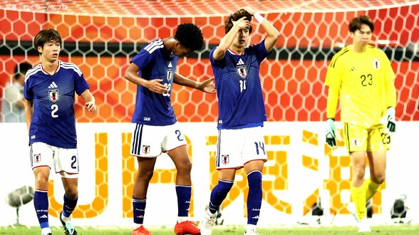 サッカー男子U-21日本代表、韓国に敗れ3大会連続の銀メダル 因縁の相手に決勝で3度敗戦【アジア大会】|TBS NEWS DIG