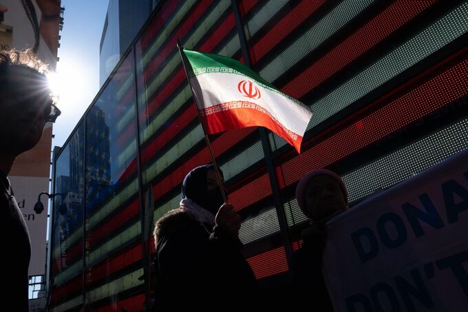 イラン、米国の和平案に回答提出と国営通信－ペルシャ湾ではなお緊張