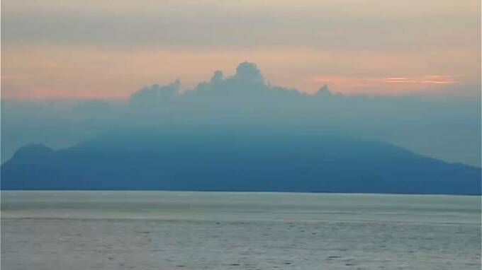 火山性地震10日間で100回　口永良部島　噴火警戒レベル2に引き上げ|TBS NEWS DIG