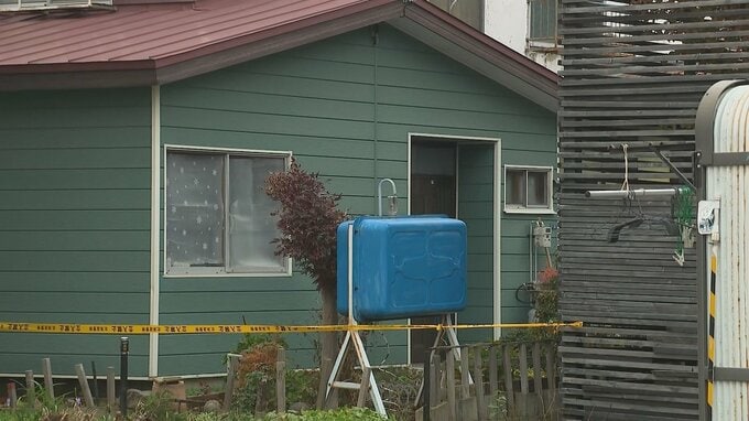 札幌の住宅で見つかった男女３人の遺体　逮捕された41歳男の両親と姉と判明　死因はいずれも出血性ショック「3人をナイフで刺して殺した」と供述　|　北海道のニュース｜HBC北海道放送