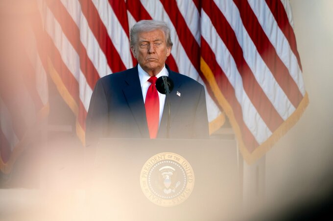 トランプ氏に対中包囲網の好機、レアアース規制の衝撃－同盟国結束か