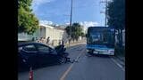 観光の大学院生4人が乗ったレンタカーと路線バスが事故 2人重傷 センターラインはみ出す 石垣市 | 沖縄のニュース|RBC 琉球放送