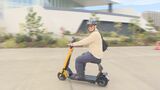 「自転車より乗りやすい」世界初!太陽光を利用した次世代マイクロモビリティ試乗会 山口・下関|TBS NEWS DIG