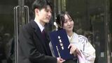 「地域の方に寄り添った仕事をしたい」希望を胸に社会へ 専門学校の卒業式 校長「周囲の人を頼れるように」長野|TBS NEWS DIG