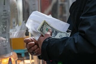 ドルほぼ全面安、雇用下振れで利上げ観測後退－対円では157円台半ば| TBS CROSS DIG with Bloomberg