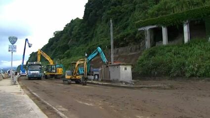 中継 土砂崩れで通行止め 復旧作業続く国道226号 鹿児島 | TBS NEWS DIG
