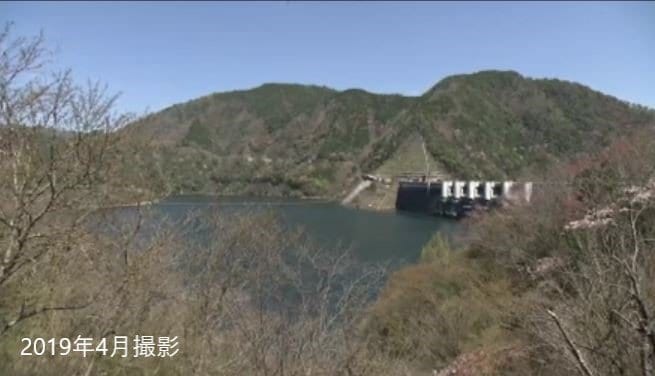 女性がダム湖に転落　高さ30～40mの斜面を滑り落ちたか　湖面近くで消防が救助　命に別状なし　広島　|　RCC NEWS | 広島ニュース | RCC中国放送