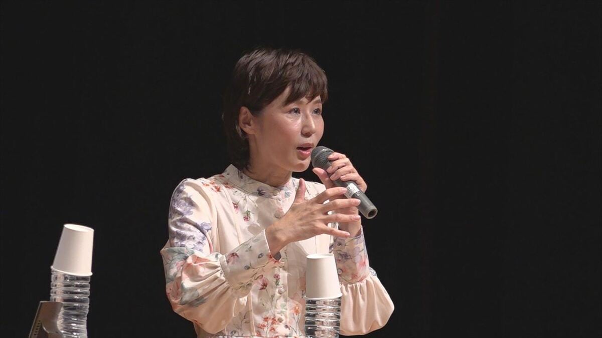 “ポンコツ一家”で過ごした５年間　認知症の母と一発屋芸人　にしおかすみこさんが語る「ダメと言わない」介護【前編】