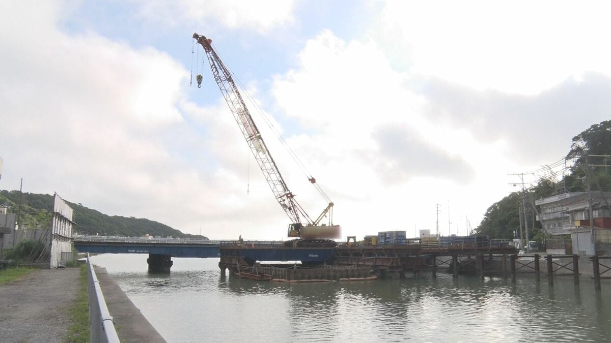 橋梁工事現場で作業員が高さ10メートルの足場から落下　本部町