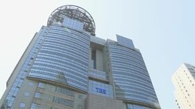 お笑いコンビ「チョコレートプラネット」の長田庄平さん TBSテレビの「SASUKE」収録中に左足を剥離骨折 |TBS NEWS DIG