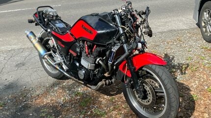 詳報】国道394号のスノーシェルター内でバイク転倒の事故 60歳の男性が