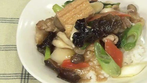 メガ盛り！かさ増し厚揚げで食べ応えUP「五目豆腐あんかけ丼」節約レシピ【わっちtheキッチン】　|　青森のニュース│ATV NEWS│青森テレビ