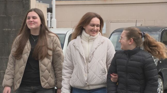 ミサイル被害、家の中は氷…ウクライナの母娘が再び来日　戦火に翻弄される家族、侵攻4年目の現実|TBS NEWS DIG