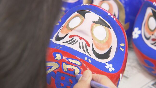 復興のシンボル「双葉ダルマ」作り最盛期 新年のダルマ市に向け 福島|TBS NEWS DIG