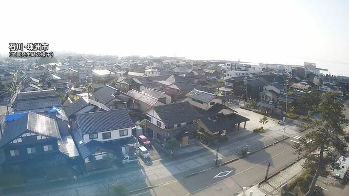 石川県の輪島・珠洲で震度５強 倒壊家屋がさらに崩れ道路にはみ出すなどの被害　|　石川県のニュース｜MRO北陸放送