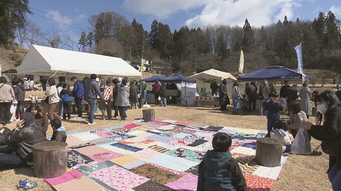 二本松市でマルシェ　地域の魅力発信　合戦場のしだれ桜の募金活動も行う　福島|TBS NEWS DIG