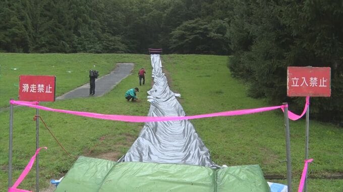 ウォータースライダーで衝突、男児(8)意識不明　施設運営企業が謝罪「場内での行動を把握しきれていなかった」|TBS NEWS DIG