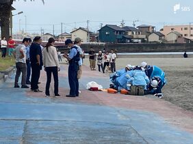 「AEDで心肺蘇生している」浜名湖で溺れた男子小学生を助けに入ったブラジル国籍の40代男性が死亡　小学生は別の人が救助し無事＝静岡・浜松市【速報】|TBS NEWS DIG