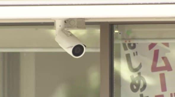 長野市のコンビニ駐車場で目撃された“刃物男”を逮捕　市内の77歳の男　正当な理由なく包丁を所持した銃刀法違反の疑い　容疑を認める　　|　SBC NEWS | 長野のニュース | SBC信越放送