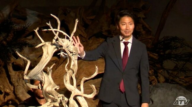 講師は家元の小原宏貴さん　いけばな三大流派の1つ「小原流」の八戸支部が創立70周年　記念の講習会に全国から約500人が参加|TBS NEWS DIG