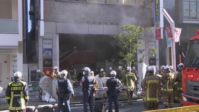 【速報】名古屋・栄の繁華街にあるビルから煙　消防が現在も消火活動中 けが人・逃げ遅れはいまのところ確認されず|TBS NEWS DIG