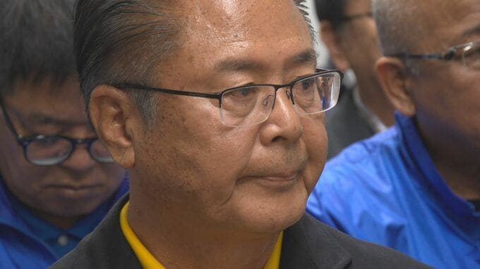 【南城市長選挙】初当選の大城南城市長が登庁 ハラスメントのない職場づくりに決意|TBS NEWS DIG