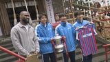 世界最古のサッカーカップ戦「エミレーツFAカップ」公式トロフィーが神社で展示 イギリスから関係者が来日=静岡市清水区|TBS NEWS DIG