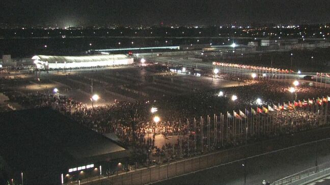 【速報】万博会場で帰宅困難者続出…大阪メトロ中央線が運転見合わせ　万博最寄りの夢洲駅で入場規制|TBS NEWS DIG